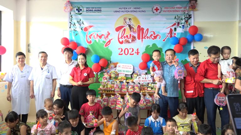 Chương trình “Trung thu nhân ái” cho các bệnh nhi nhân dịp Tết Trung thu năm 2024